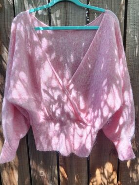 👏🏼🛍Sézane La Maille Pink Mohair Reversible Sweater M ✨️